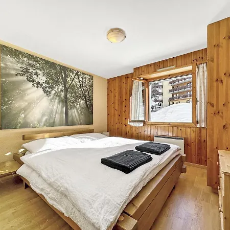 Prachalier Ii - Next To Cable Car - Swiss Alps